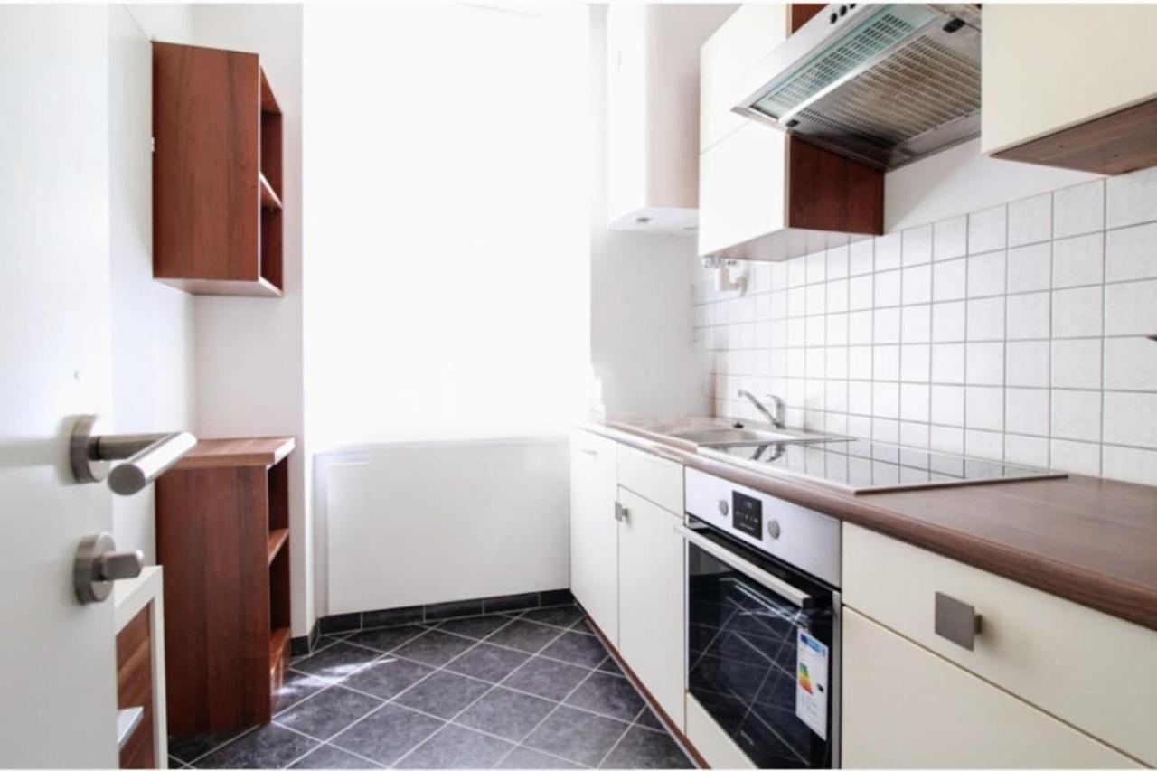 1 Bedroom Apartment Near Central Station Wien Eksteriør billede